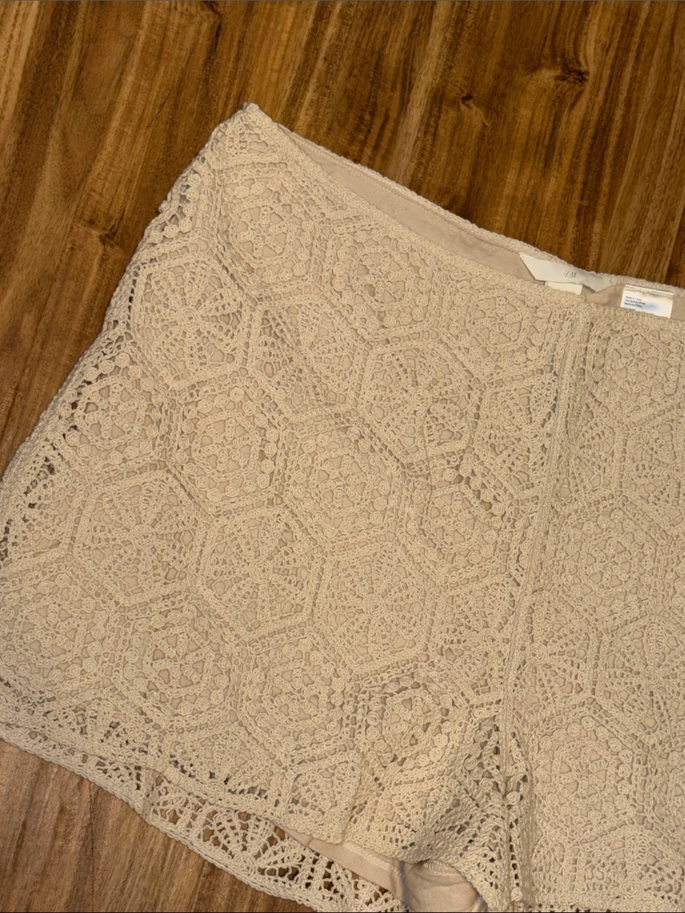 H&M women XL 16 18 shorts Cream beige tan neutral Crochet High waist boho nwt - Picture 2 of 8